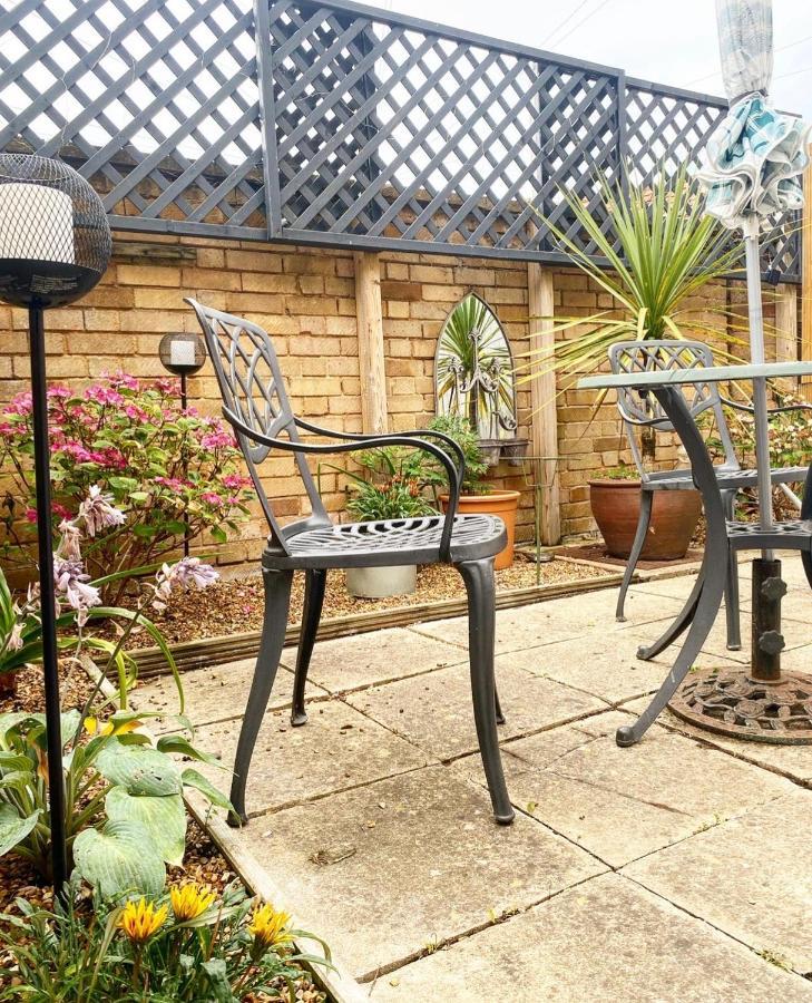 Вилла Avocet House Hunstanton 250M From The Sea Экстерьер фото